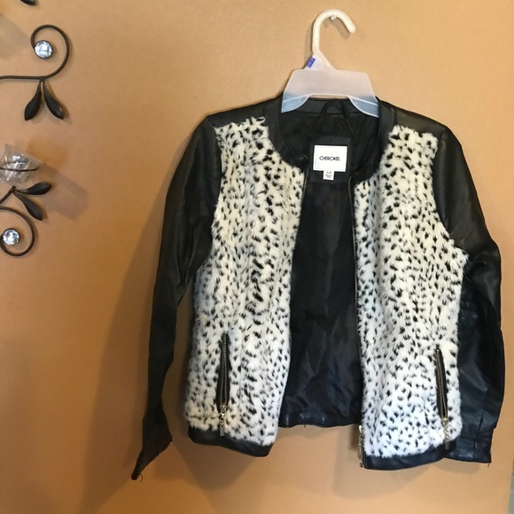 Cherokee Other - Girls black fur n leather jacket like brand new Cherokee Other - Girls black fur n leather jacket like brand new